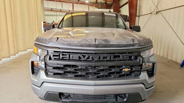 Chevrolet Silverado  2025