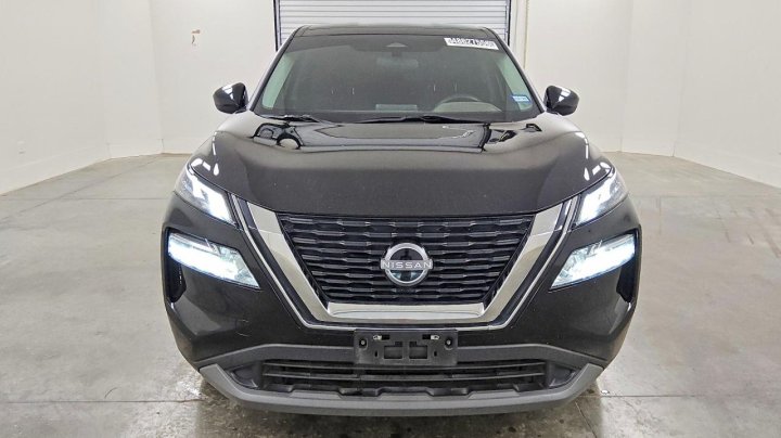Nissan ROGUE  2023