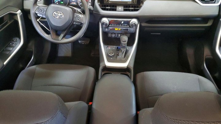 Toyota RAV4  2020