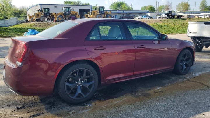 CHRYSLER 300  2022