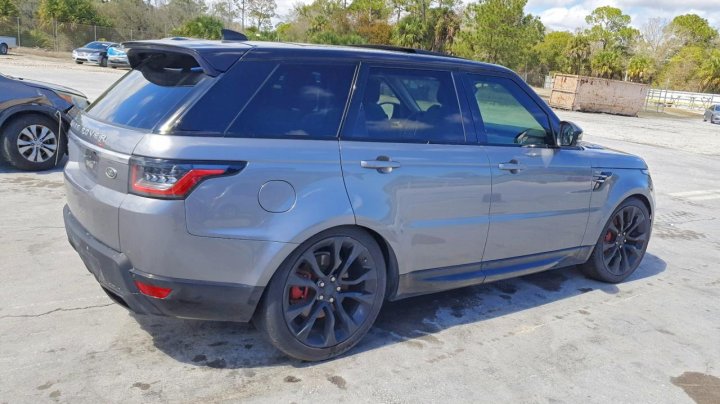 Land Rover RANGE  2020