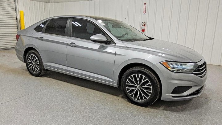 Volkswagen JETTA  2020