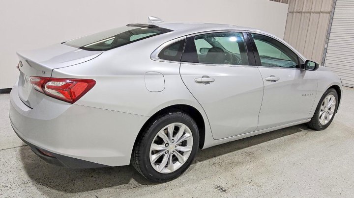 Chevrolet Malibu  2022
