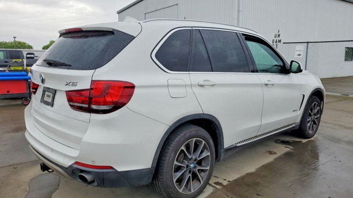 BMW X5  2017