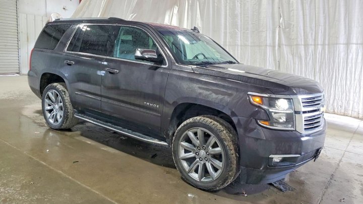 Chevrolet Tahoe  2018