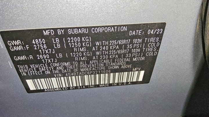 Subaru Outback  2023