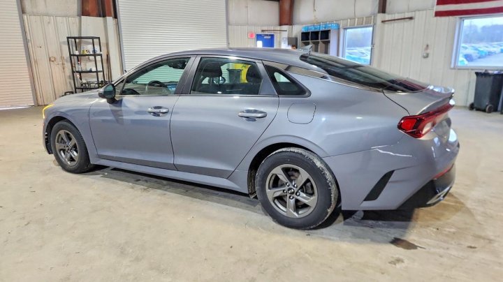 KIA K5  2021