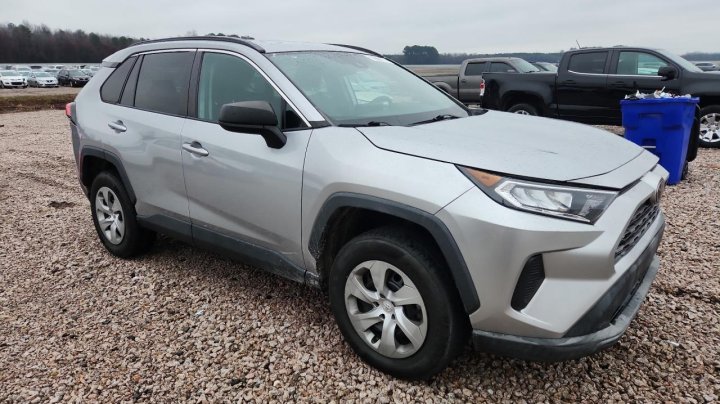 Toyota RAV4  2021