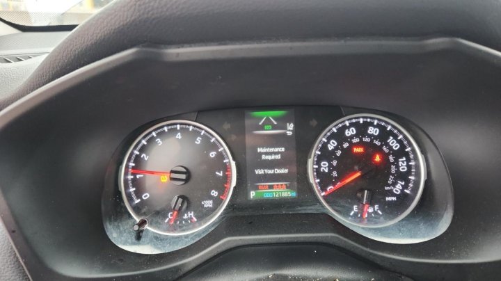 Toyota RAV4  2021