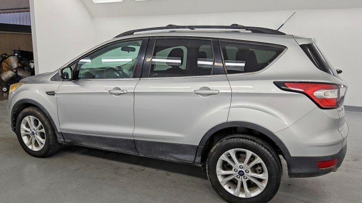 Ford Escape  2017