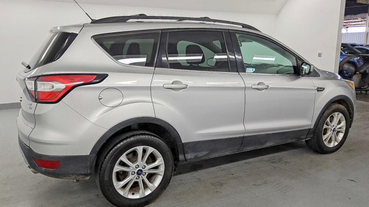 Ford Escape  2017