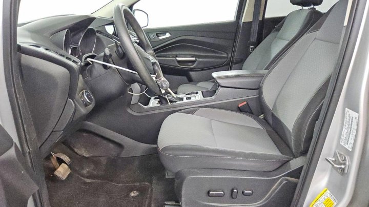 Ford Escape  2017