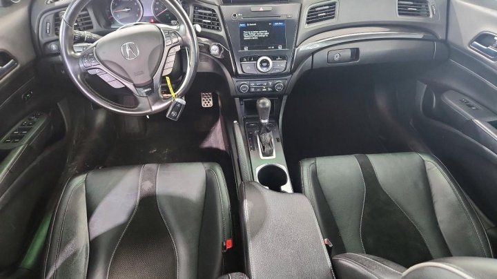 Acura ILX  2021