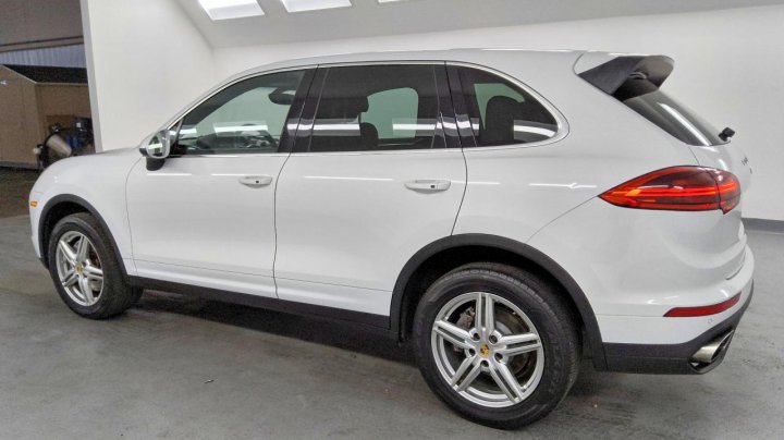 Porsche Cayenne  2016