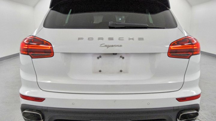 Porsche Cayenne  2016