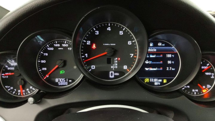 Porsche Cayenne  2016