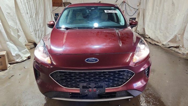 Ford Escape  2021