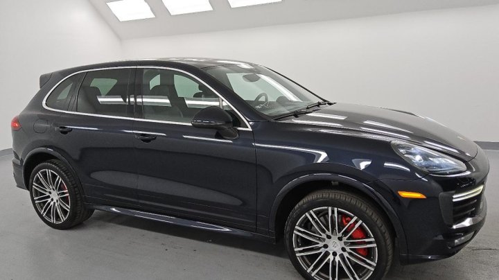 Porsche Cayenne  2016