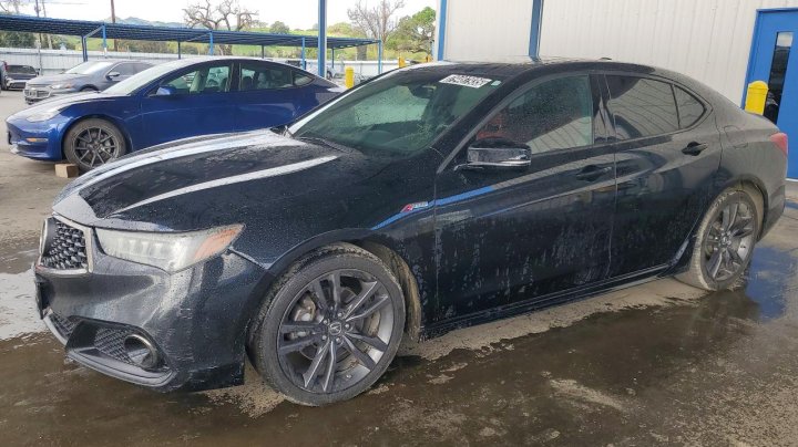 Acura TLX  2020