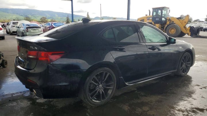 Acura TLX  2020