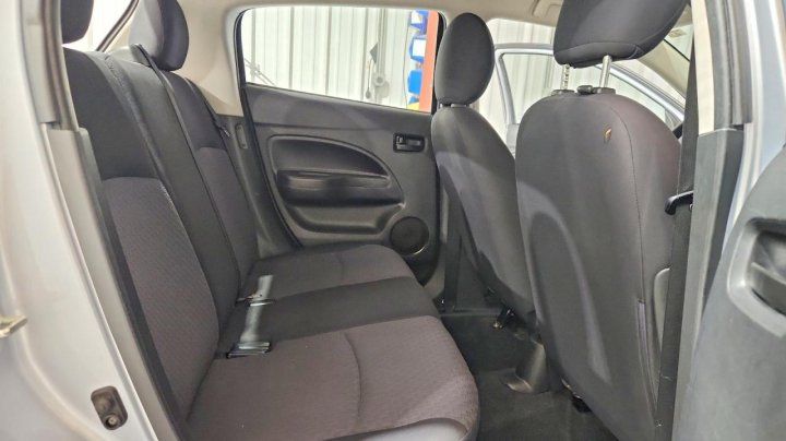 Mitsubishi Mirage  2017
