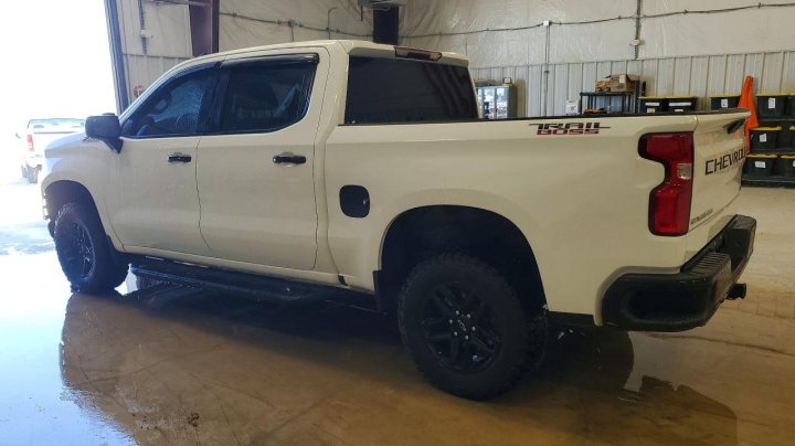 Chevrolet Silverado  2020