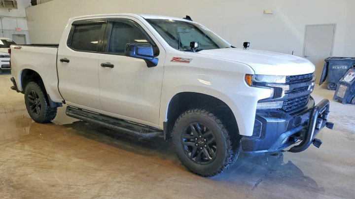 Chevrolet Silverado  2020