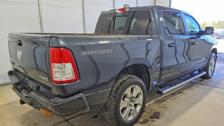 RAM 1500  2021