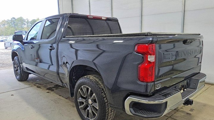 Chevrolet Silverado  2022