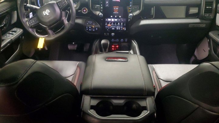 RAM 1500  2025