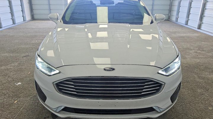 Ford FUSION  2019