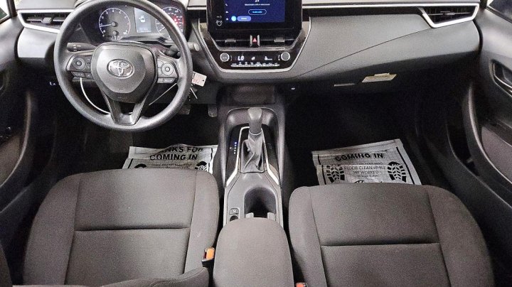 Toyota Corolla  2025