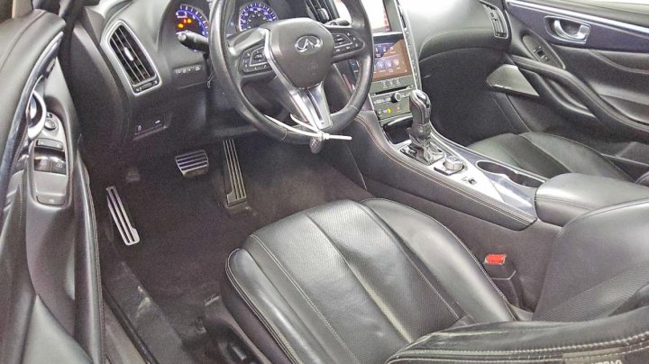 INFINITI Q60  2017