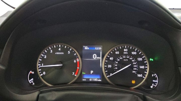 Lexus NX  2021