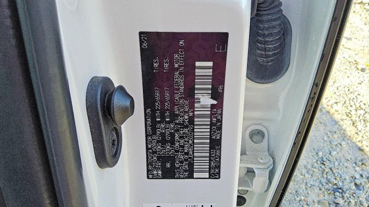 Lexus NX  2021
