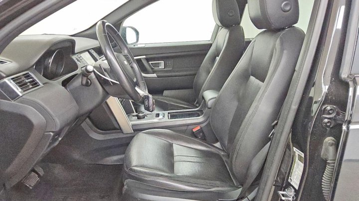 Land Rover Discovery  2019