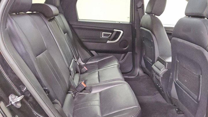 Land Rover Discovery  2019