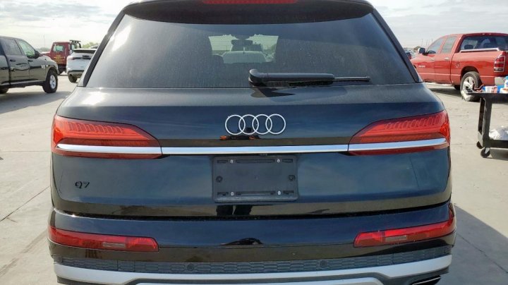 Audi Q7  2025