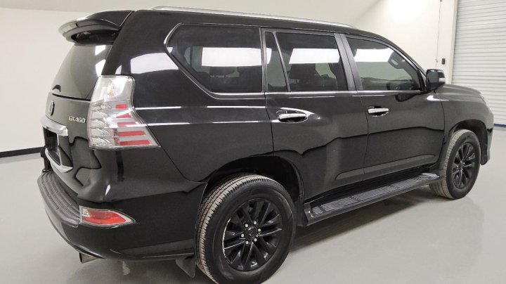 Lexus GX  2020
