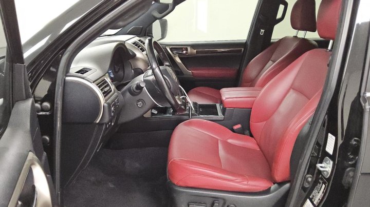 Lexus GX  2020