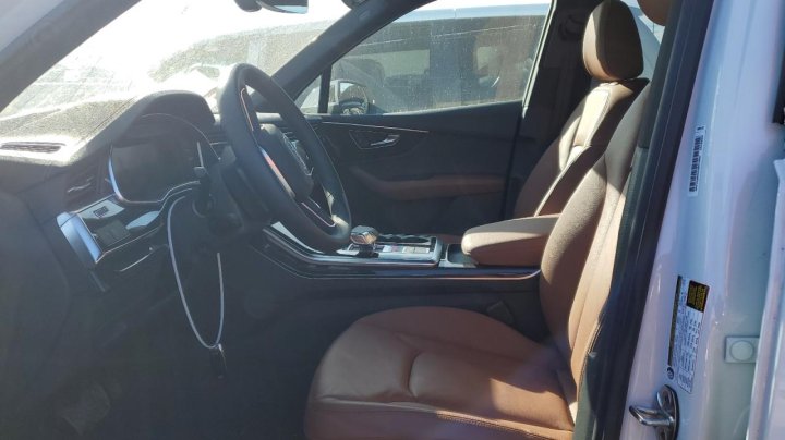 Audi Q7 PREMIUM 2023