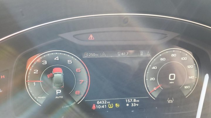 Audi Q7 PREMIUM 2023
