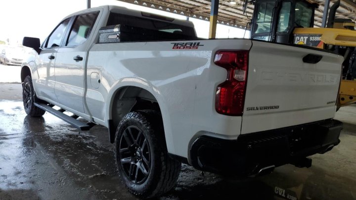Chevrolet Silverado  2022