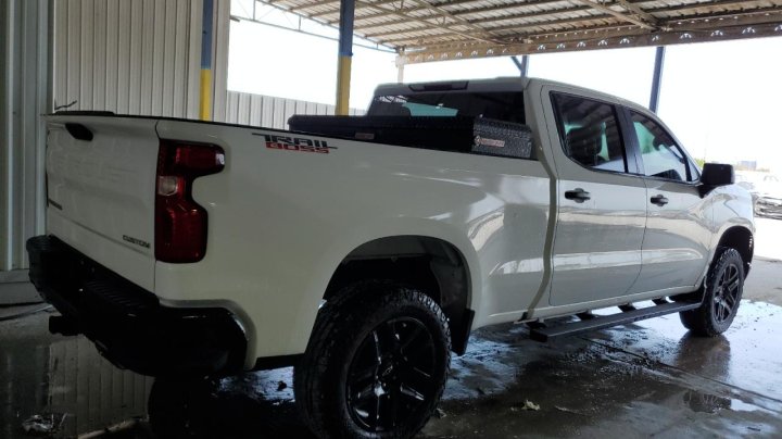 Chevrolet Silverado  2022