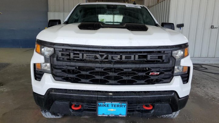 Chevrolet Silverado  2022