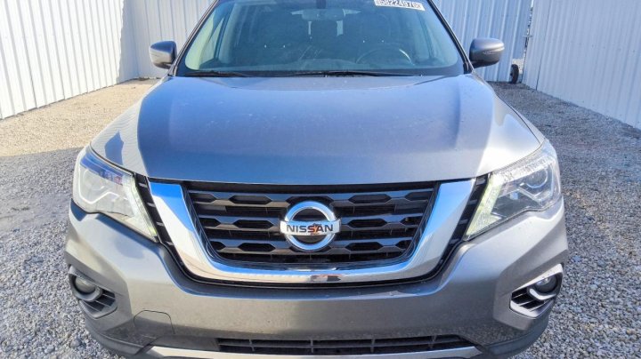 Nissan Pathfinder  2020