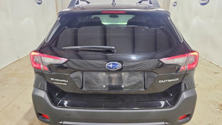 Subaru Outback  2024