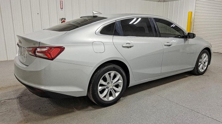 Chevrolet Malibu  2020