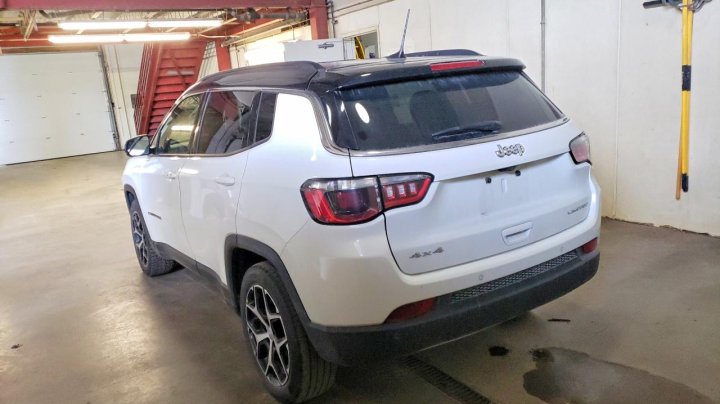 JEEP COMPASS  2024