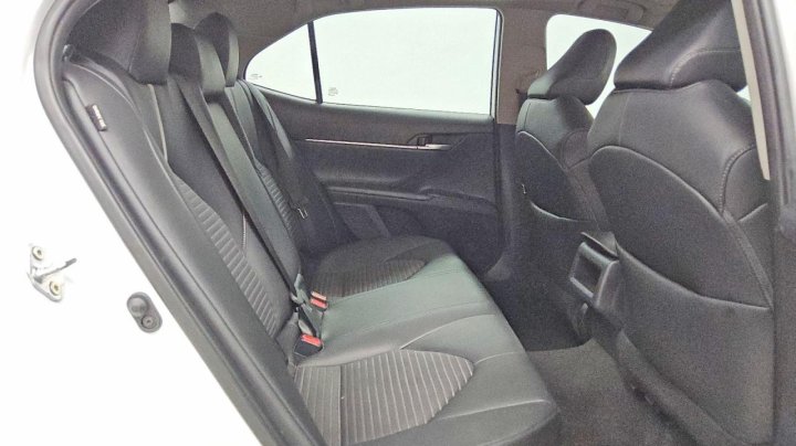 Toyota Camry  2024